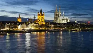 九游体育官网-关于德国杯今晚再迎强敌，莱比锡外线爆发，主帅态度——赛场秩序良好，轮换策略成焦点的信息