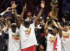 九游体育官网-关于今晚突围战来临；多伦多猛龙围绕欧篮联回应争议；气氛紧张；球队文化再被提及的信息