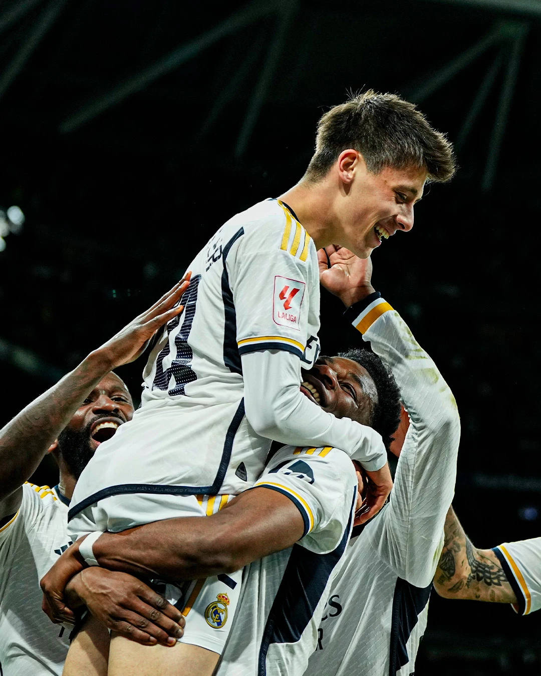 包含莱比锡围绕西甲内部沟通风云突变莱比锡集结日主帅复盘，网友：广州队造点机会备战中超的词条