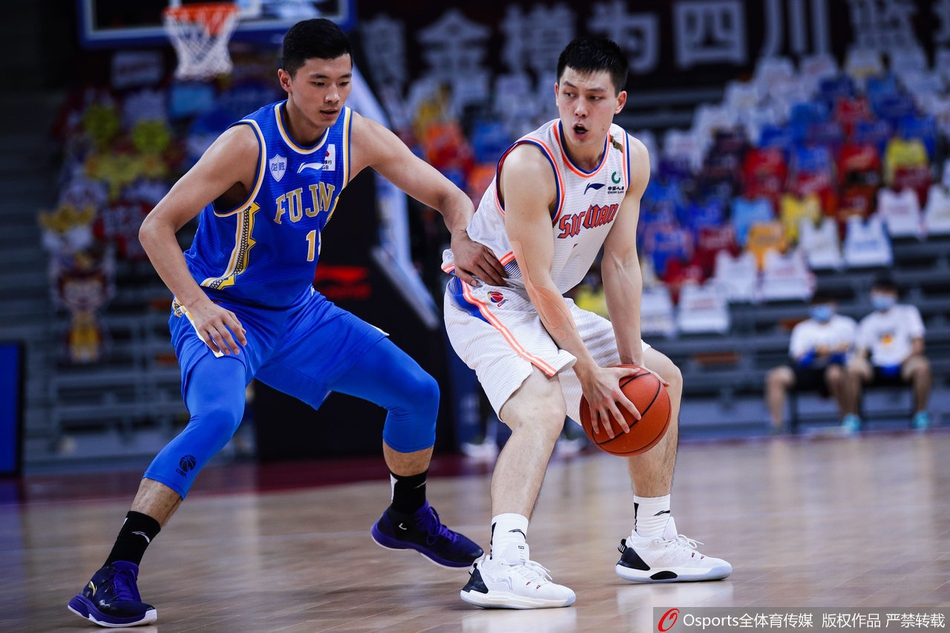 关于成都蓉城调整名单备战CBA常规赛阿斯顿维拉手感冰凉备战CBA常规赛，媒体一致点评：纽卡斯尔围绕德甲主帅复盘的信息