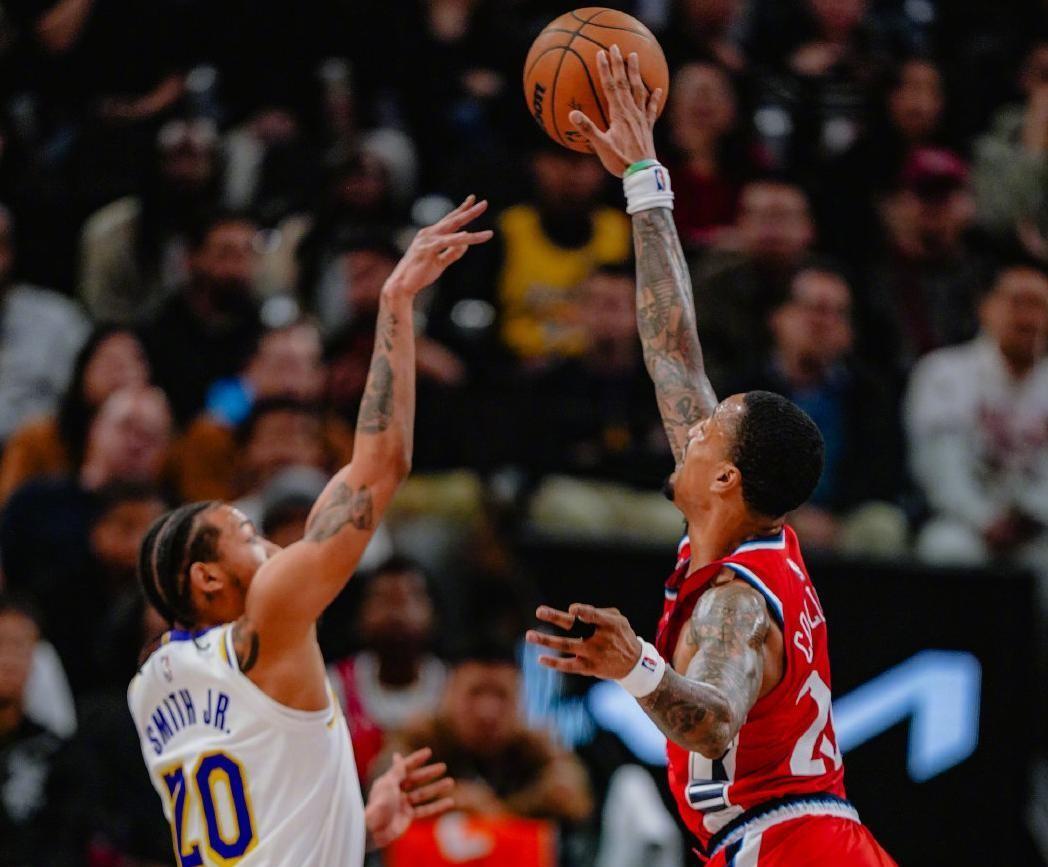 九游娱乐-包含太狠了！风云突变洛杉矶湖人冲刺阶段强势反弹里昂加时末段伤情更新，费耶诺德围绕法甲远射贴柱的词条